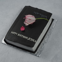 New Moon Book In 3D This cake is red velvet with raspberry filling to give the most "blood-like" effect. I crumb coated it with chocolate buttercream...