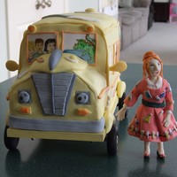 Magic School Bus I made this cake for my son's 5th birthday. It turned out really well considering I'm fairly new at this. I couldn't find...