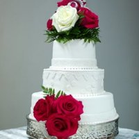 White Wedding With Red Roses 
