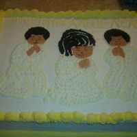 Im000345.jpg This is a cake I did for a conformation. Two little bays and a little girl. I drew it directly on the cake