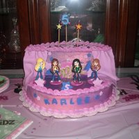 Bratz Stage Cake 