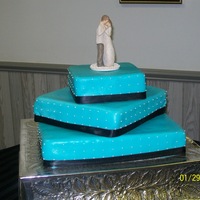 Wedding Cake The color matched the color scheme of the wedding party perfecrtly. It turned out great!