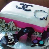 Fashionista Cake All MMF and gumpaste....thanks to sugarartteachers for the gumpaste shoe tips!!