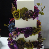 Fall Wedding Cake This is a cake I didi for the Fall Wedding Show.