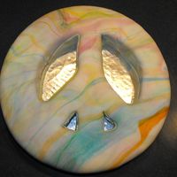 Fondant Peace Sign Cake I made this cake for my niece's "kid" birthday party.