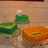 Sports My best friend wanted me to keep with the sports theme for her sons first bday, excpet he doesn't like colored frosting. The golf ball...