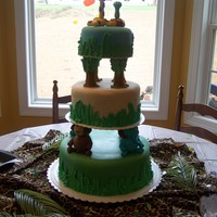 Jungle Baby Cake 