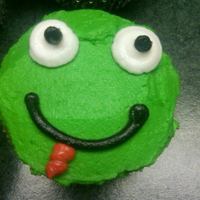 Frog Intended to be a frog cupcake, my 2 year old goddaughter thought it was a turtle, guess it could be either or!