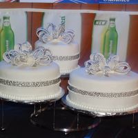 Black And White Cake I did for a birthday party. Theme was black and white. The cakeis a variation of the cake in a wilton book.