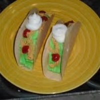 Taco Cakes Taco Cakes! White chocolate, buttercream