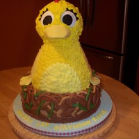 Chica Cake Done all in buttercream with fondant beak, wings and eyes. Thanks for looking!