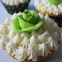 Green Rose Cuppies 