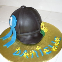 Horse Back Riding Event Helmet Cake English Riding Helmet for a young rider competing in her very first event. I already gave her a 1st place blue ribbon, since she is my...