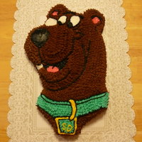Scooby Doo character pan cake, star tip decorated. this is my first cake like this. i usually always use fondant, so it was fun to learn/do something...
