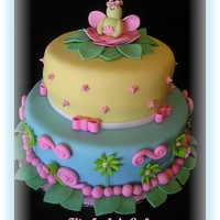 Baby Bee And Snails My first MMF covered cakes with baby bee and snails made from gumpaste, which was my interpretation of a cake I saw online. Still had...