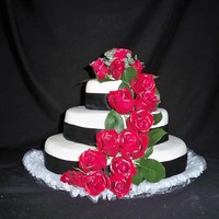 Black And Red Wedding Real roses decorated w. silver dust in vodka
