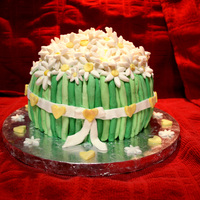 Daisy Cake I made this 6 inch cake with some leftover batter from another cake. It's going to one of my mothers-in-law tomorrow!