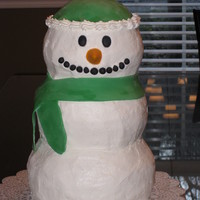 Christmas 2009 3 tier snowman with vanila buttercream icing and fondant decorations