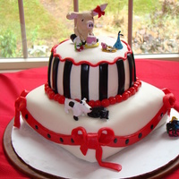 Olivia The Pig This is a first birthday cake for my great-neice.