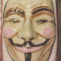 Guy Fawkes Mask So, this was a birthday cake for a friend of mine that I finished earlier today. He loves the "V for Vendetta" movie and his wife...