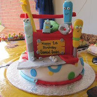 Handy Manny Made this for my nephews 1st birthday. Thanks to mj26 for the inspiration