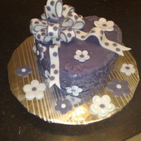 Purple Heart With Marzipan Heart with marzipan and fondant bow