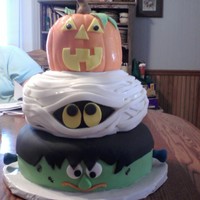 My First Halloween Cake This was a project "just for fun"....with 3 different ideas all put into one cute little cake!