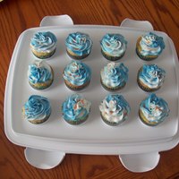 Superbowl Cupcakes Festive cupcakes that were made for a superbowl party!