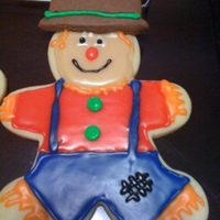 Scarecrow Cookie I make these little guys for my son's class for their Thanksgiving feast favor. They are sugar cookie with chocolate cookie hats and...