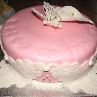 Pink Cake banana cake with strawberry flavor fondant, buterfly was pastillage and the calla lilly also pastillage