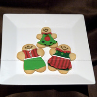 Sugar Family Little family of Sugar Cookie people inspired by our lovely neighbors. Clothing made of vanilla fondant, attached to cookies with corn...