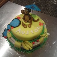 Auston's Smash Cake My son's 1st smash cake, for his 1st birthday. Monkey/Jungle themed. Wilton boxed fondant and yellow boxed cake.