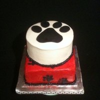 Bulldog Pride I made this for January birthdays at work. Bulldogs is our mascot...red velvet for bottom square cake and white velvet for top round cake....