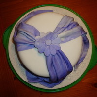 Simple Fondant Cake 