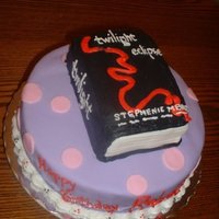 Eclipse Cake A girls 13th birthday cake, her favorite book of the series was eclipse.
