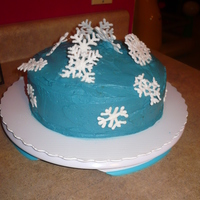 Snowflake Cake I made this snowflake cake for my family's Christmas gathering. It is a yellow 2 layer cake with chocolate bavarian cream filling....