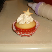 Apple Pie Cupcake Made these for a 4th of July party. The stars are made from pie crust.