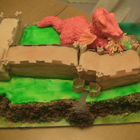 Dunvegan Castle And Dragon Castle of songe, red velvet and carrot cake. Dragon made with RKT.
