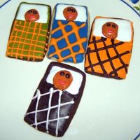 Sleeping Bags My son is going to his first birthday party sleepover, so I made him these cookies to take along. I should have used a smaller tip for the...