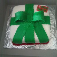 Christmas Present Cake 