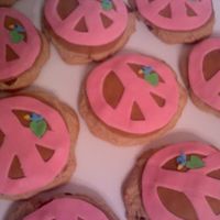 Cookies Choc. Chip Cookies covered in rolled buttercream icing