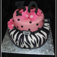 30Th Birthday - Zebra / Pink Got the idea from a cake posted by Loali. Thank YOU :)