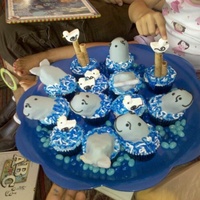 Whale Cupcakes Idea from the book whats new, cupcake