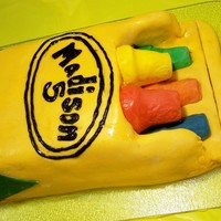 Crayon Cake 