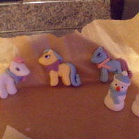 Standing Ponies my daughter seen a cake she wanted for her birthday but wanted "cake" ponies rather than toys, so this is what I came up with...
