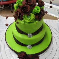 Class Wedding Cake This is the cake that I made for my Course 3 Grand Finale Cake. This is in fondant finish.