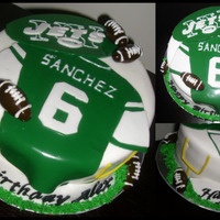 Will All My Jets Fans Please Stand Up- Cake Entire cake is edible and cut outs were done by hand.