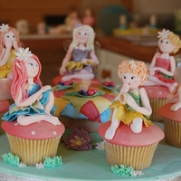 Fairy Cupcake Characters I entered the Squires Competition in the UK and won GOLD 2nd Place with these Fairy Cupcakes. My first competition - I was over the moon!...