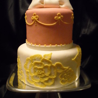 My Cake My graduation/birthday cake (they fell on the same day!). Piping on top tier from the book Beautiful Cakes.