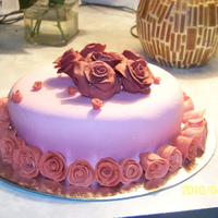Roses NOT my best cake, but I wanted to try the roses. Made roses with MMF. Hard work, but worth it...